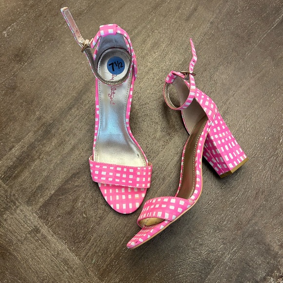 Lilly Pulitzer Pink Checkered Heels - Picture 1 of 7